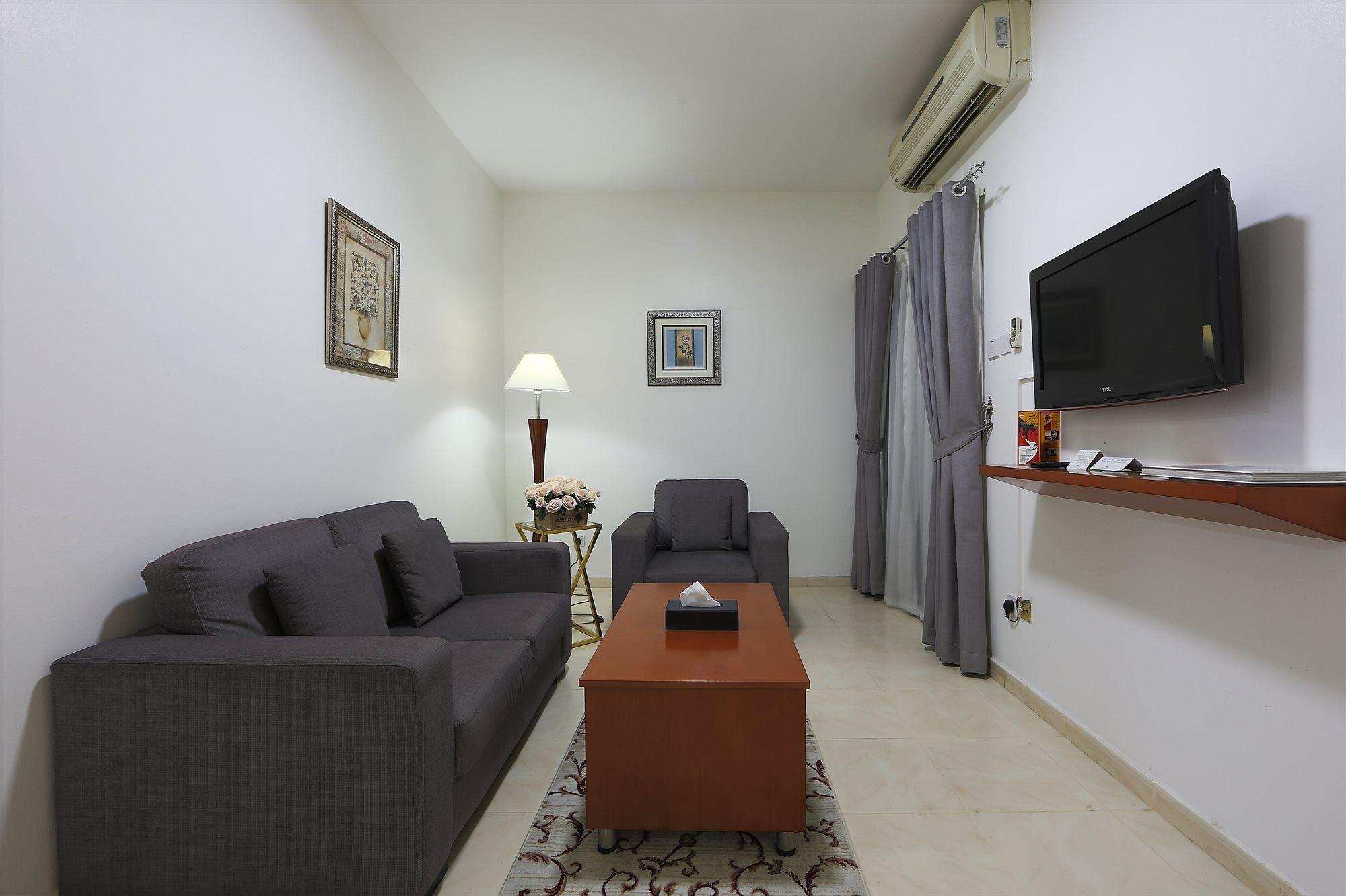 Nova Park Hotel 3*